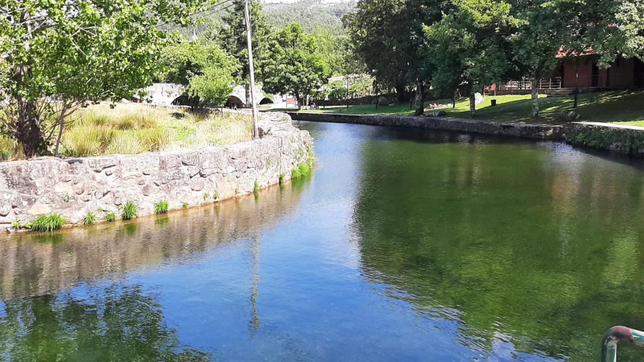 Casinhas Da Eira Caramulo Turismo Rural Arca Екстер'єр фото