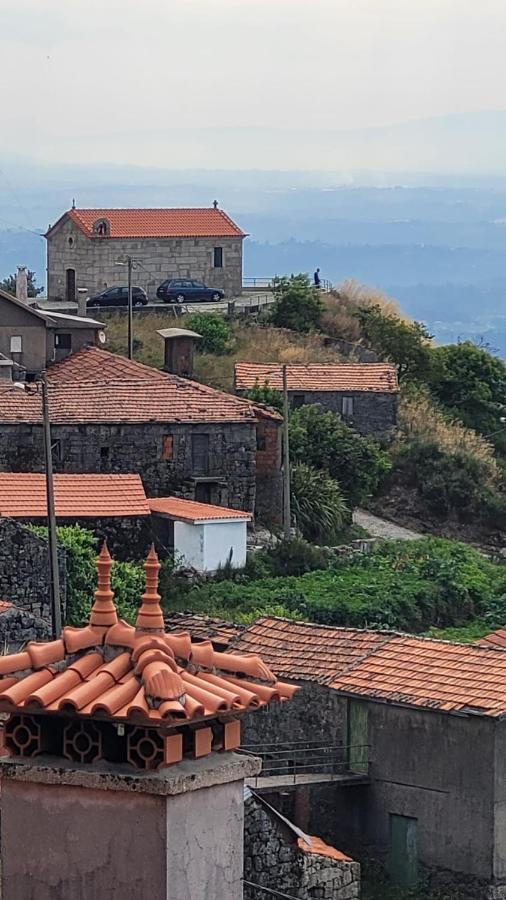 Casinhas Da Eira Caramulo Turismo Rural Arca Екстер'єр фото
